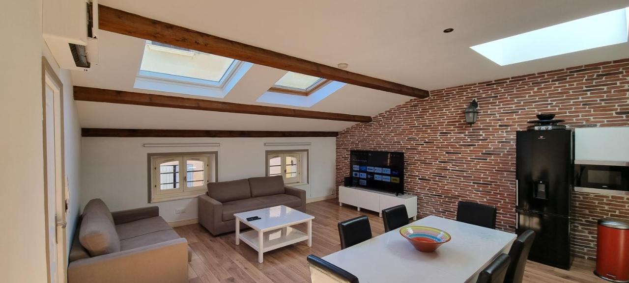 Chambre D'Hotes Sde, Wc Prive Climatise Dans Loft 80M2 Espace Commun Avec Les Habitants Salon Et Cuisine Apartman Toulon Kültér fotó