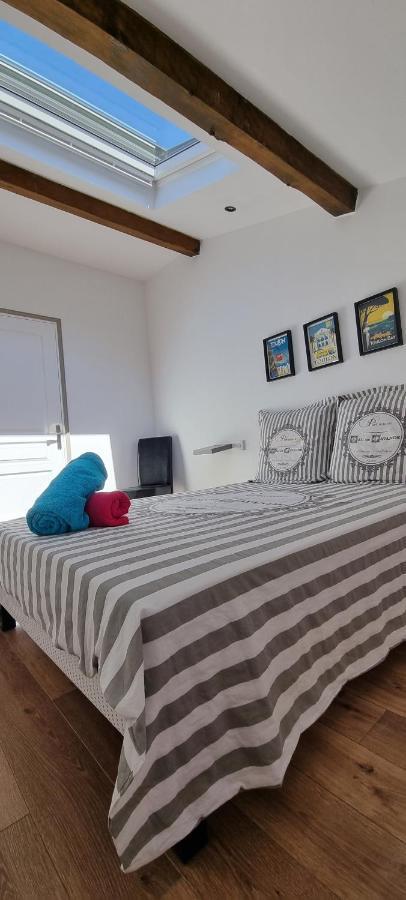 Chambre D'Hotes Sde, Wc Prive Climatise Dans Loft 80M2 Espace Commun Avec Les Habitants Salon Et Cuisine Apartman Toulon Kültér fotó